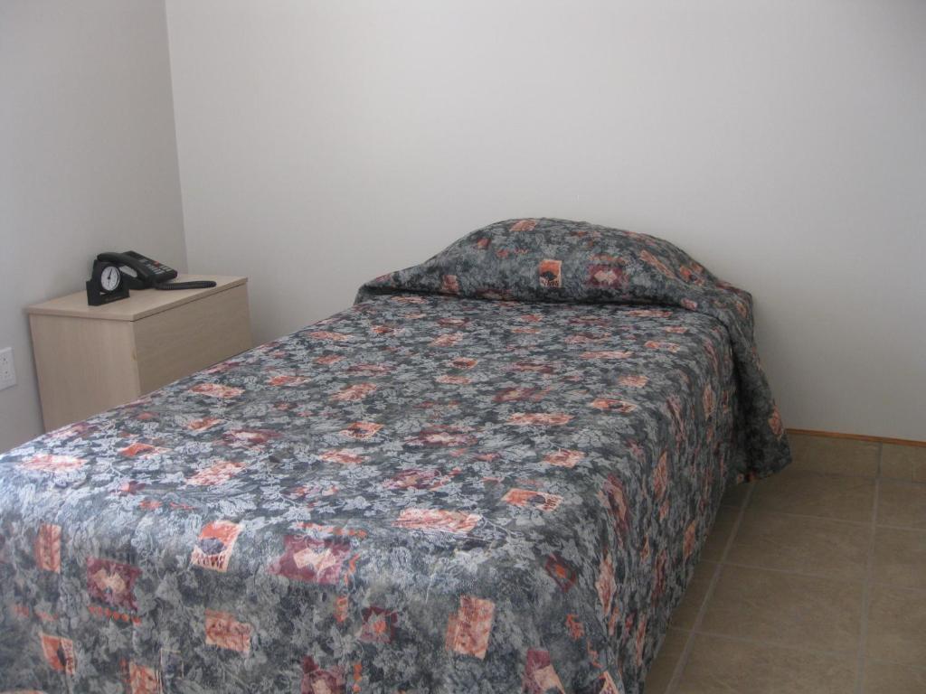 Le Saint Alex Motel Room photo