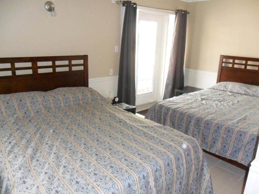 Le Saint Alex Motel Room photo